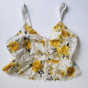 Torrid Curves, Lace Spring Flowers Crop Top Bralette, Plus Size 1X, White Yellow